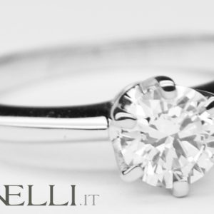 Anello Solitario a 6 griffe 0,45 carati E-VS1